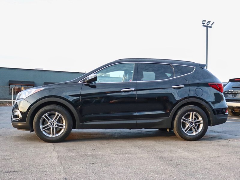 2017 Hyundai Santa Fe Sport SE AWD | Heated Seats | Leather | Back Up Camera