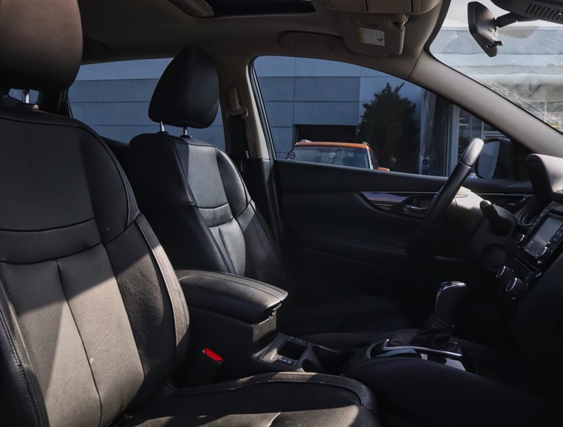 2018 Nissan Qashqai QASHQAI SL/LEATHER/ROOF/1 OWNER/NO ACCIDENTS