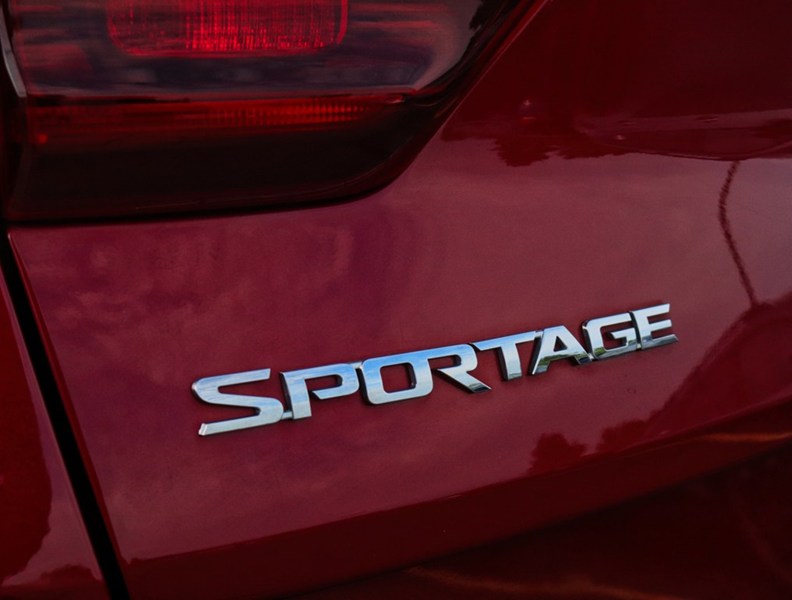 2020 Kia Sportage EX| 1 OWNER | NO ACCIDENTS | 15 SERVICE RECORDS |