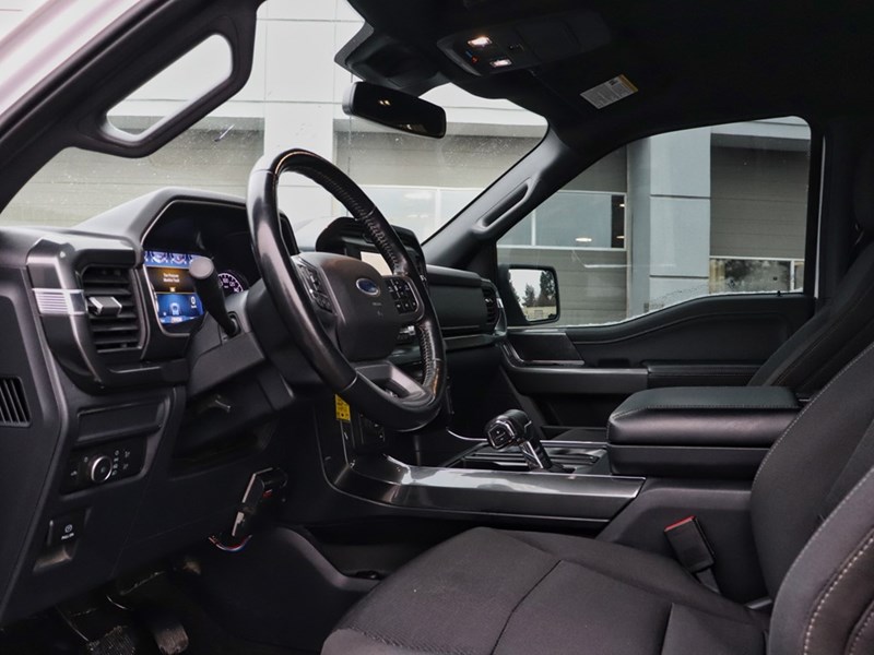 2022 Ford F-150 XLT | 4x4 | Spray In Liner | Carplay | FordPass