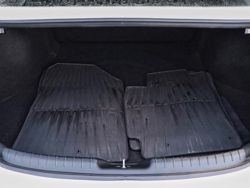 2022 Hyundai Elantra Preferred IVT