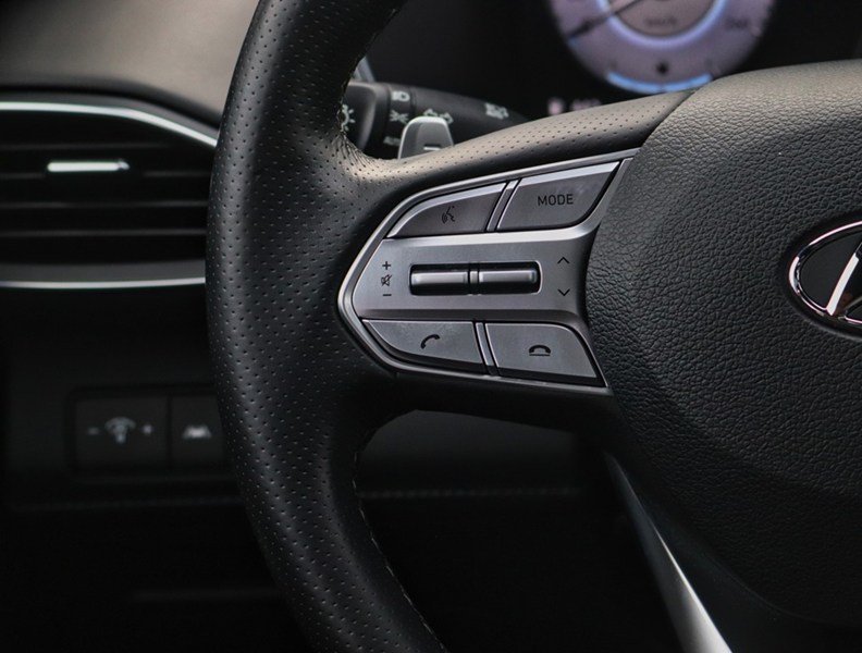 2022 Hyundai Santa Fe Ultimate Calligraphy AWD
