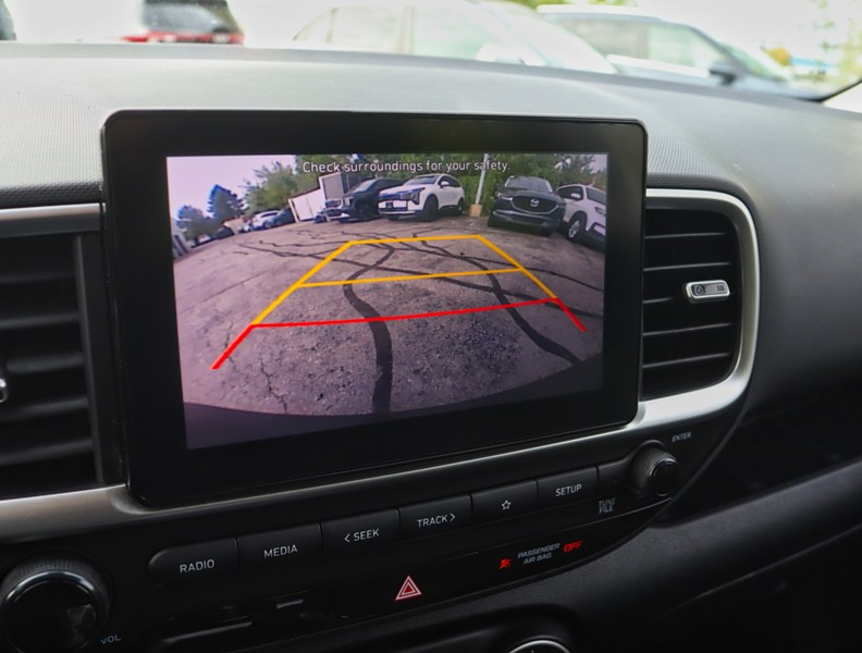 2022 Hyundai Venue Trend IVT