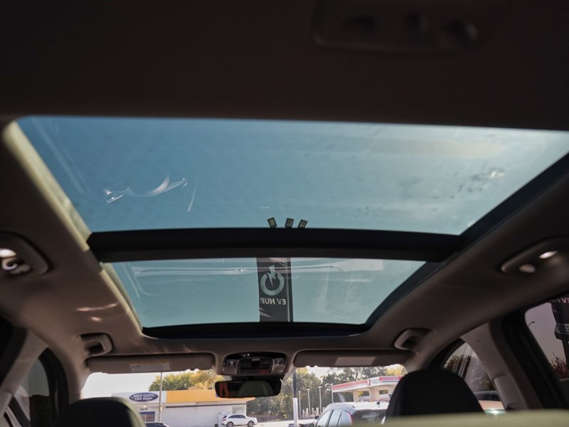 2024 Hyundai Tucson Hybrid Luxury AWD | Bose Speakers | Panoramic Sunroof