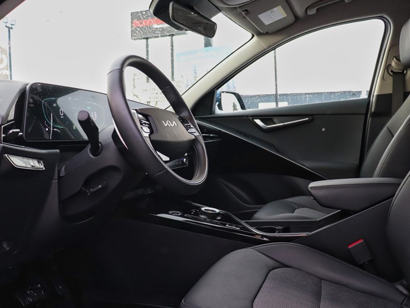 2024 Kia Niro PHEV EX | Heated Seats | Remote Start | Smart Key
