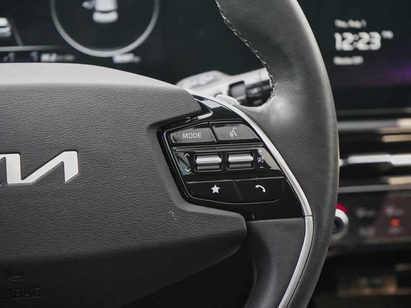 2024 Kia Niro EV Wave Demo | Sunroof | Push Start |  Carplay | GPS