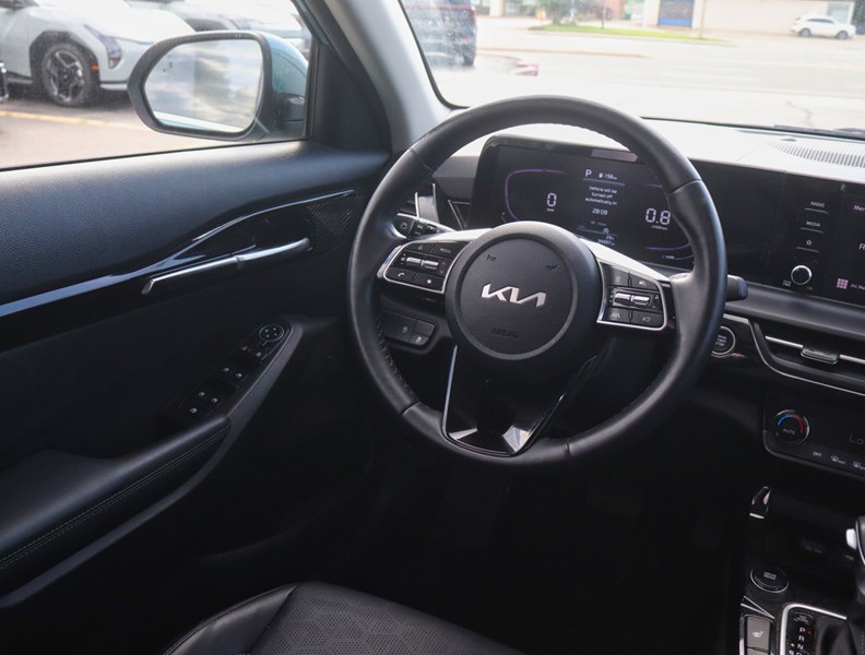 2024 Kia Seltos EX AWD
