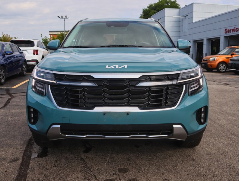 2024 Kia Seltos EX AWD