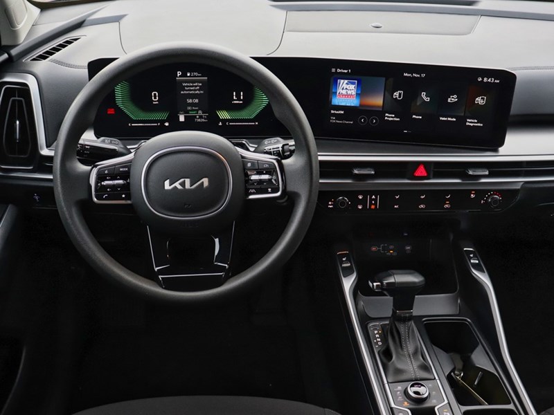2024 Kia Sorento LX AWD | 7 Passenger | Heated Seats | Carplay