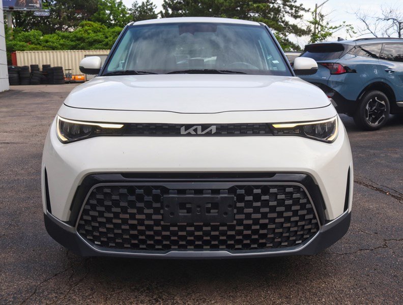2023 Kia Soul EX IVT