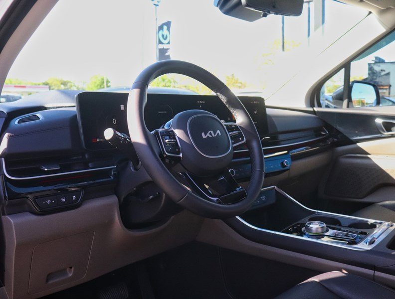 2025 Kia Carnival Hybrid SX+ HEV/CAPTAINS CHAIR/1000KM/TANK