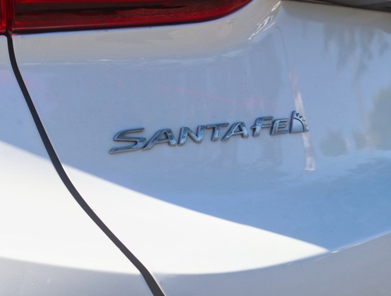 2019 Hyundai Santa Fe Essential