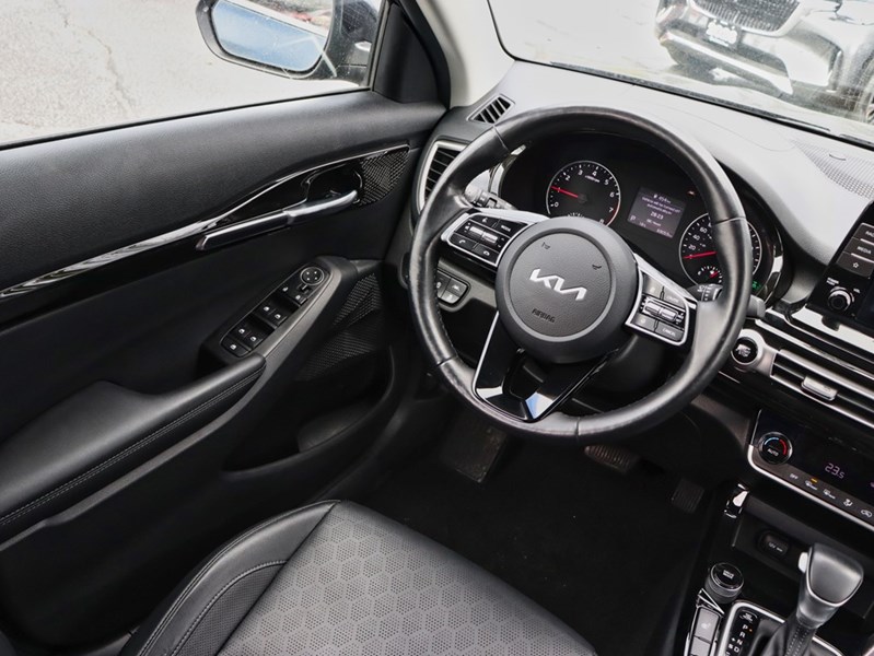 2022 Kia Seltos EX AWD