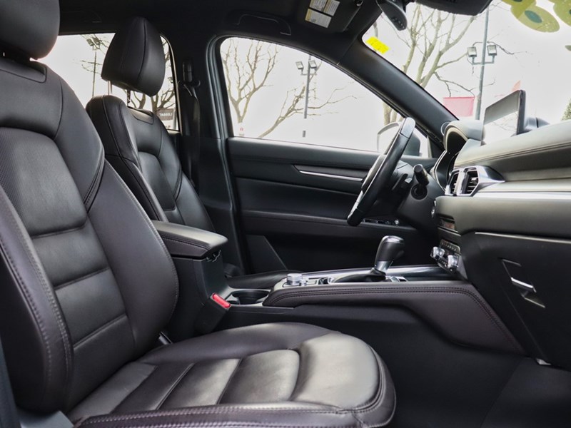 2022 Mazda CX-5 Signature