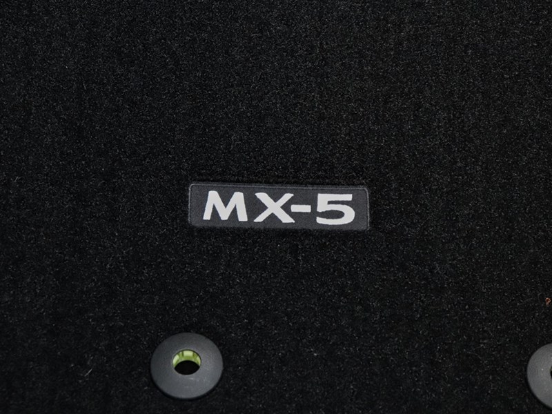 2024 Mazda MX-5 GS- AUTOMATIC