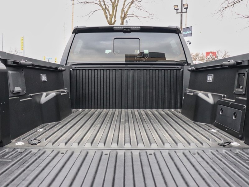 2025 Toyota TRD OFF ROAD PREMIUM Base