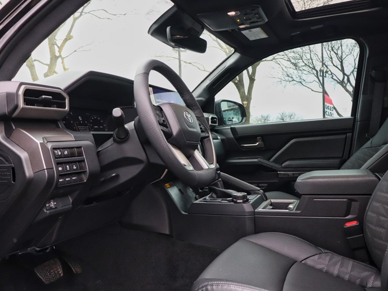 2025 Toyota TRD OFF ROAD PREMIUM Base