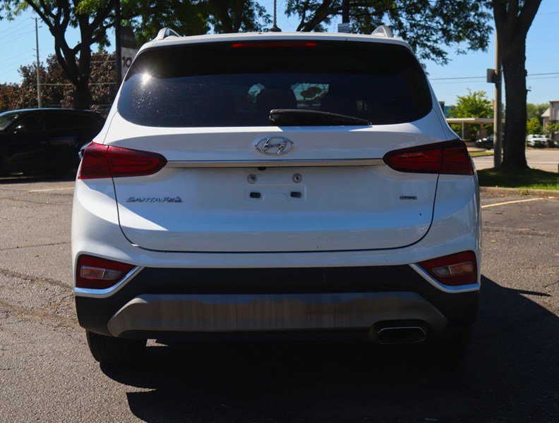 2019 Hyundai Santa Fe 2.4L Essential AWD w/Safety Package