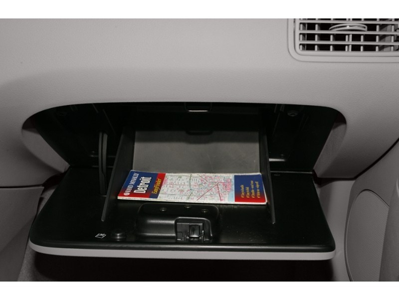 2006 Buick Allure 4dr Sdn CXS Interior Shot 4