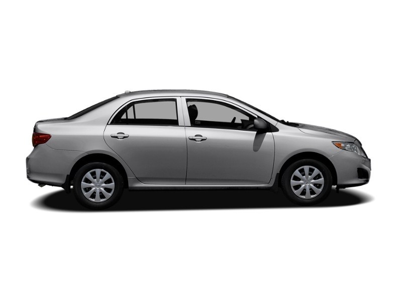 2009 Toyota Corolla 4dr Sdn Auto CE Exterior Shot 11
