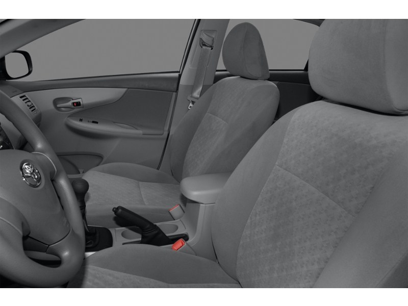 2009 Toyota Corolla 4dr Sdn Auto CE Interior Shot 5