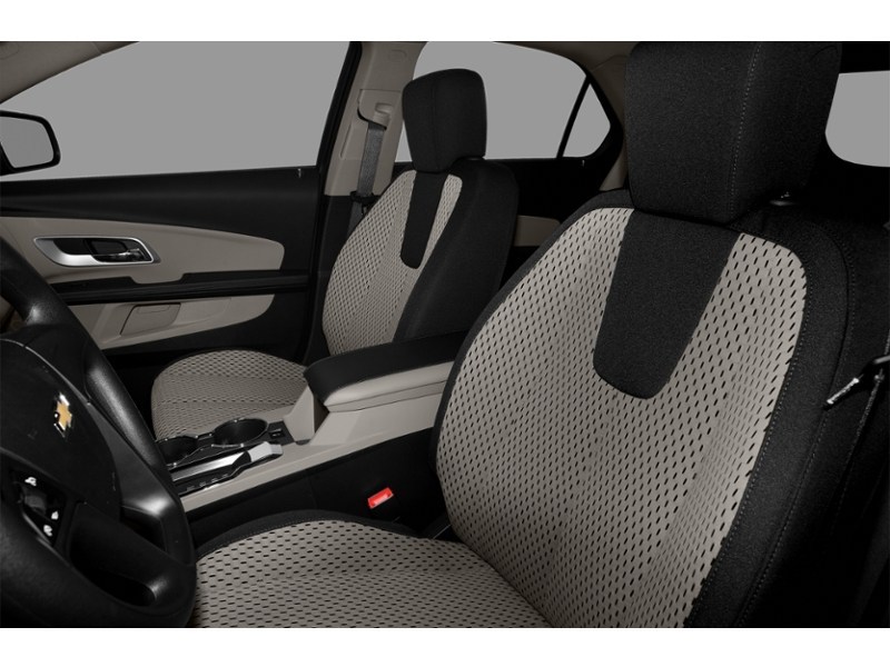 2010 Chevrolet Equinox LS Interior Shot 5