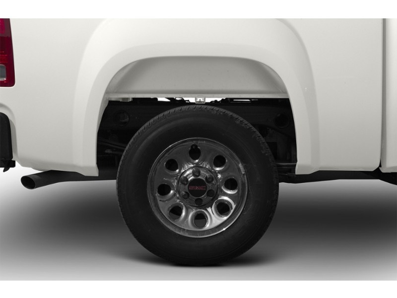 2010 GMC Sierra 1500 4WD Crew Cab 143.5