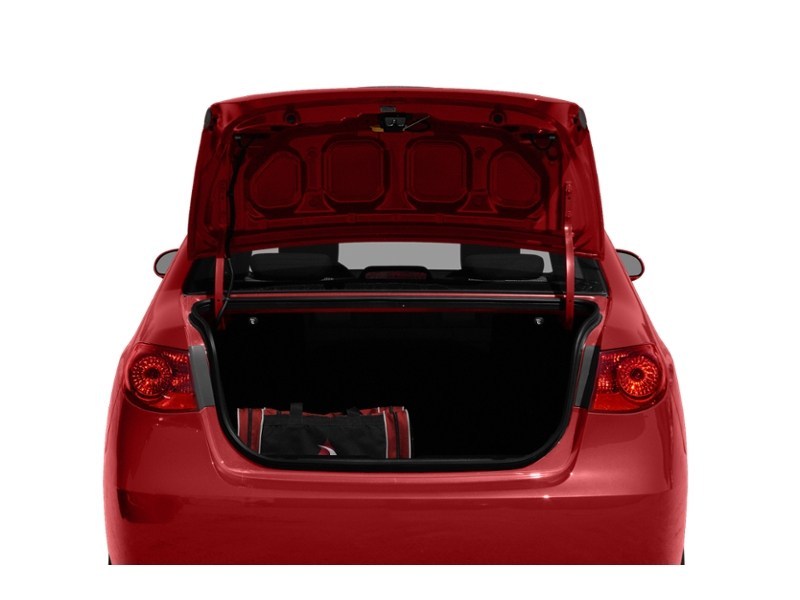 2010 Hyundai Elantra 4dr Sdn Auto L Exterior Shot 4