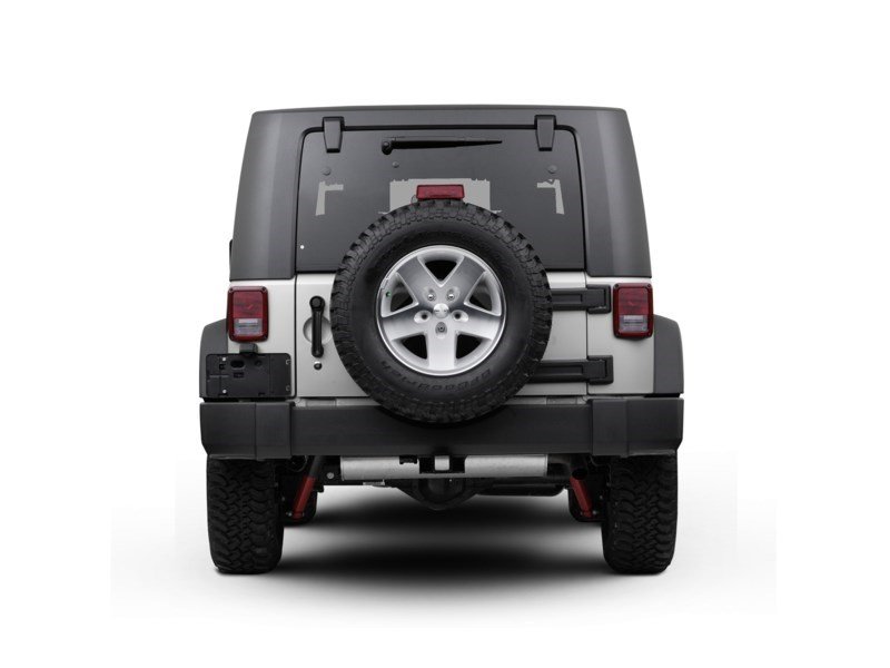 2010 Jeep Wrangler 4WD 2dr Sahara Exterior Shot 8