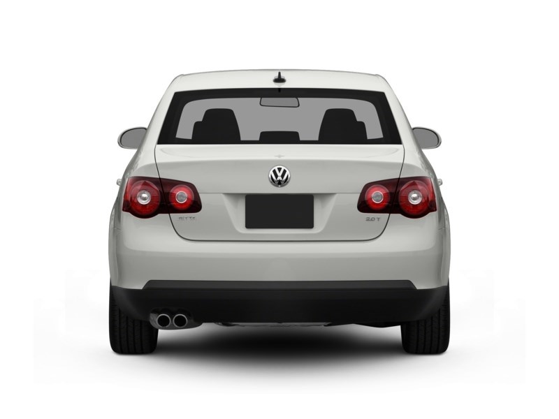 2010 Volkswagen Jetta 4dr 2.0T TSI Man Wolfsburg Exterior Shot 8