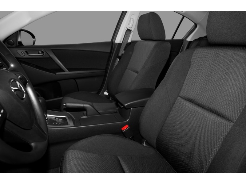 2011 Mazda Mazda3 GS Interior Shot 5