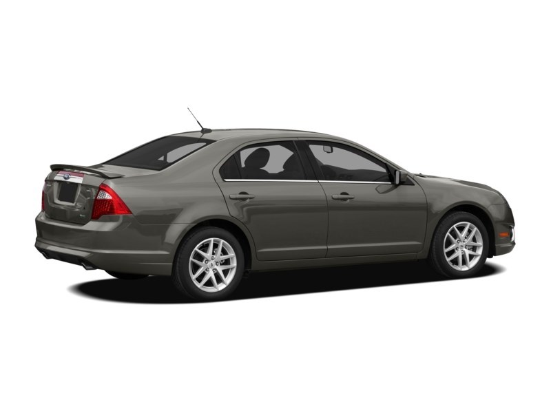 2012 Ford Fusion 4dr Sdn SEL AWD Exterior Shot 2