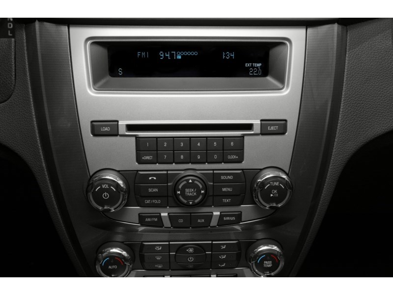 2012 Ford Fusion 4dr Sdn SEL AWD Interior Shot 2