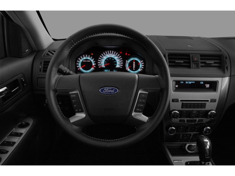 2012 Ford Fusion 4dr Sdn SEL AWD Interior Shot 3