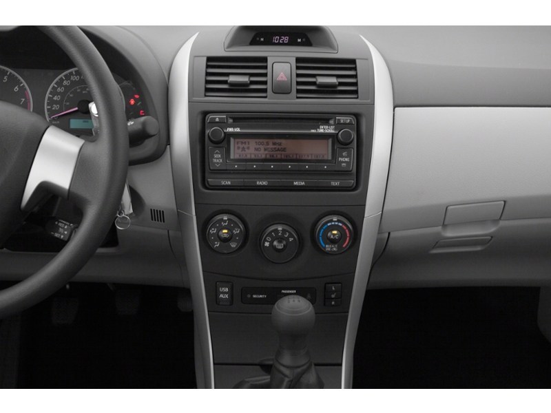 2012 Toyota Corolla 4dr Sdn Man CE Exterior Shot 9