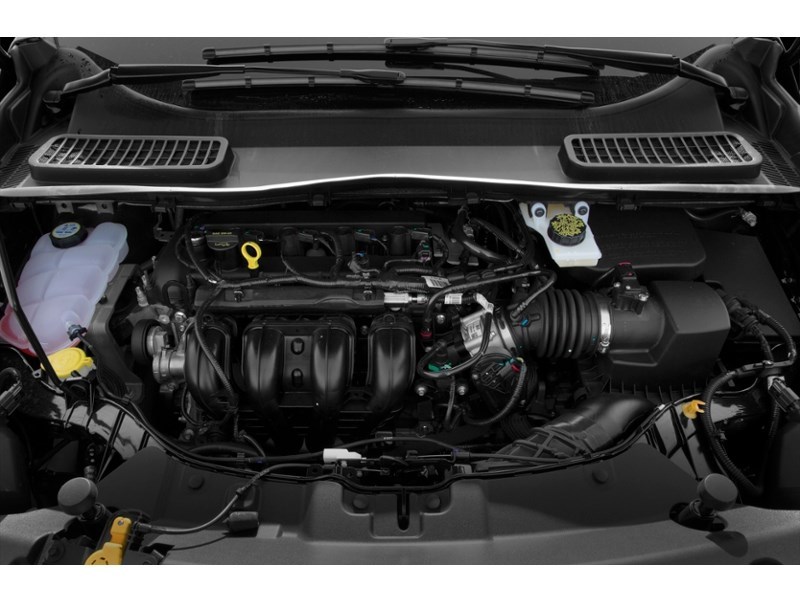 2014 Ford Escape FWD 4dr SE Exterior Shot 3