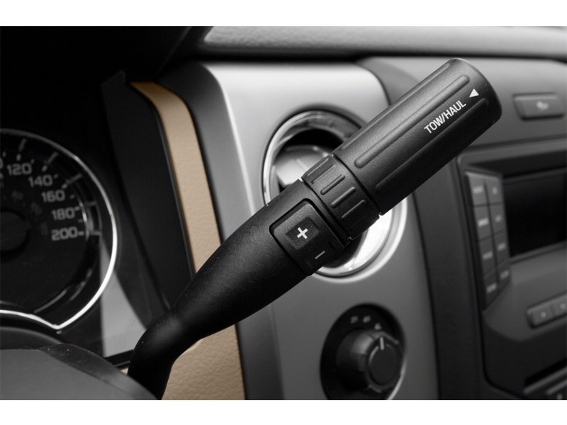 2013 Ford F-150 2WD SuperCab 145