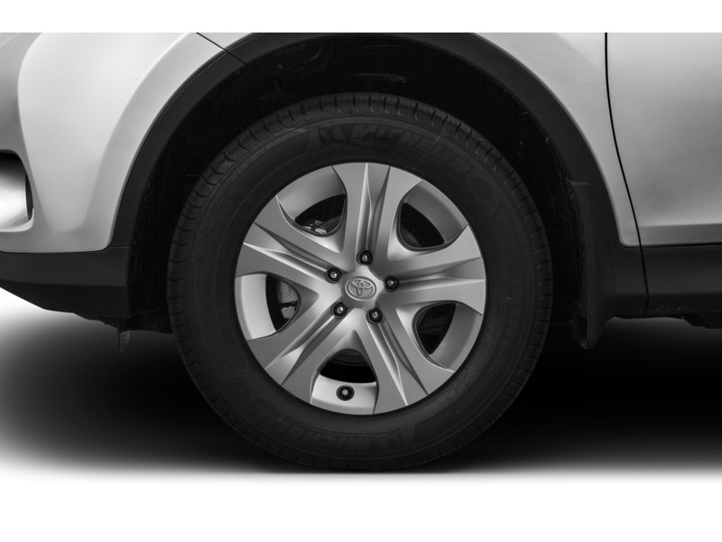 2015 Toyota RAV4 AWD 4dr LE Exterior Shot 5