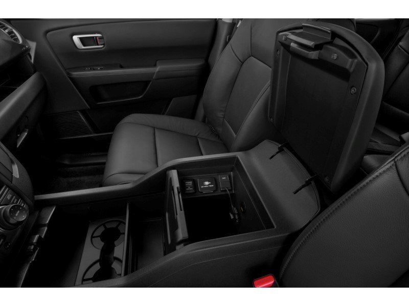2014 Honda Pilot 4WD 4dr Touring Interior Shot 8