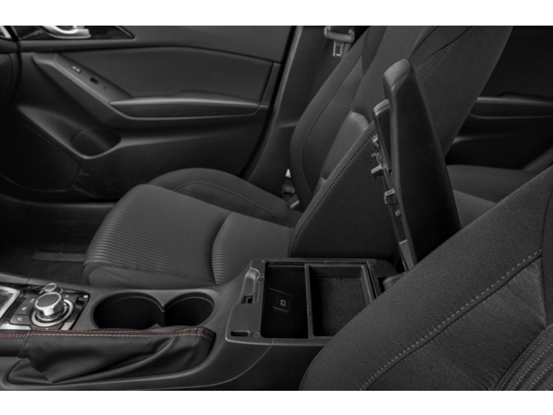 2016 Mazda Mazda3 Sport 4dr HB Sport Auto GS Interior Shot 7