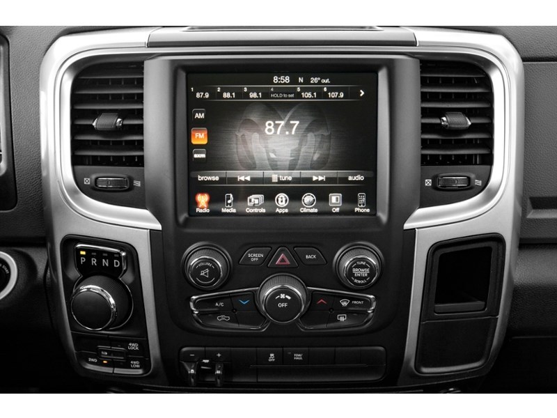 2019 RAM 1500 Classic SLT 4x4 Crew Cab 5'7