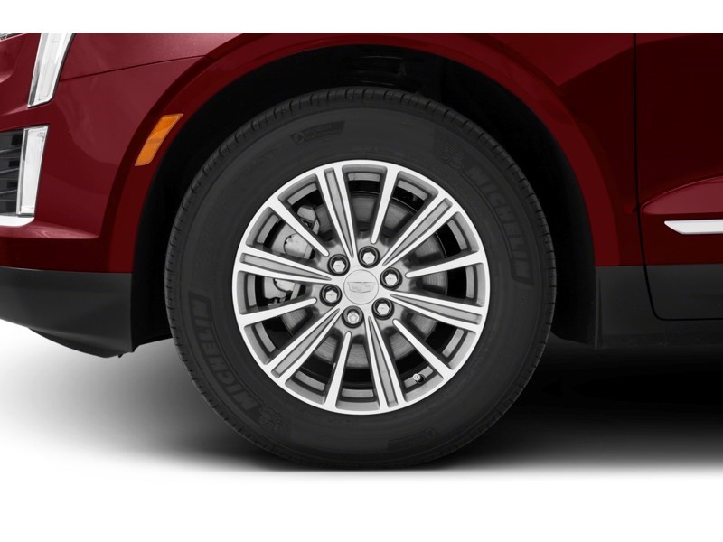 2019 Cadillac XT5 FWD 4dr Exterior Shot 5