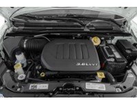 2017 Dodge Grand Caravan 4dr Wgn SXT Premium Plus Exterior Shot 3
