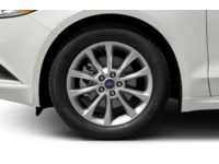 2018 Ford Fusion SE FWD Exterior Shot 5