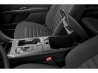 2018 Ford Fusion SE FWD Interior Shot 7
