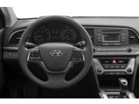 2017 Hyundai Elantra 4dr Sdn Auto LE Interior Shot 3