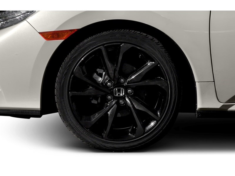 2018 Honda Civic Sport Touring Manual Exterior Shot 5