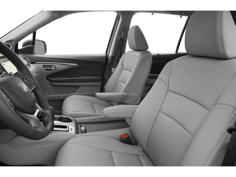 2019 Honda Pilot EX-L Navi AWD Interior Shot 4