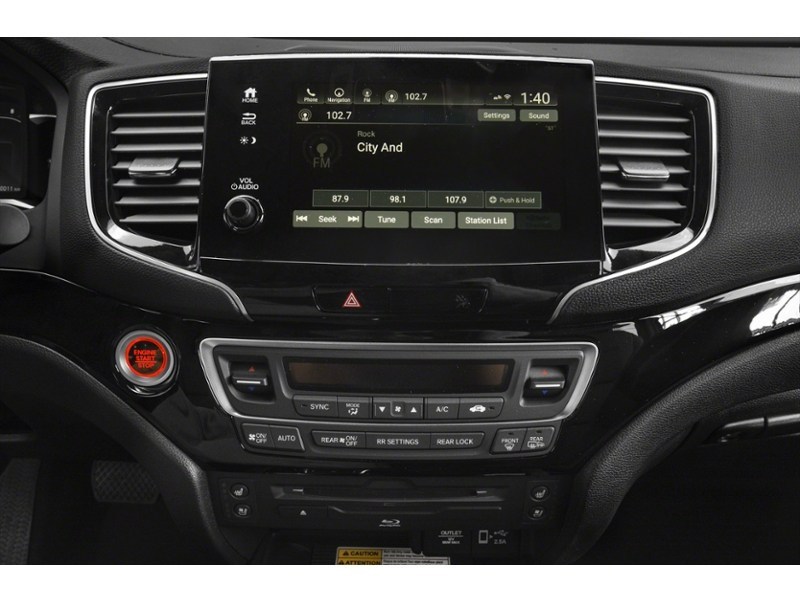 2020 Honda Pilot Black Edition AWD Interior Shot 2