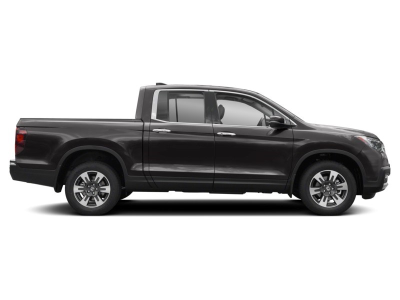 2019 Honda Ridgeline Touring AWD Exterior Shot 10